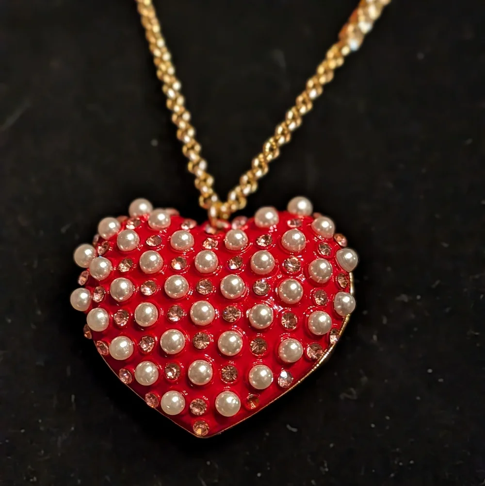 🆕 Pearl Heart Pendant Necklace XoXo (As Is) ❤️ Betsey Johnson - Picture 3 of 8